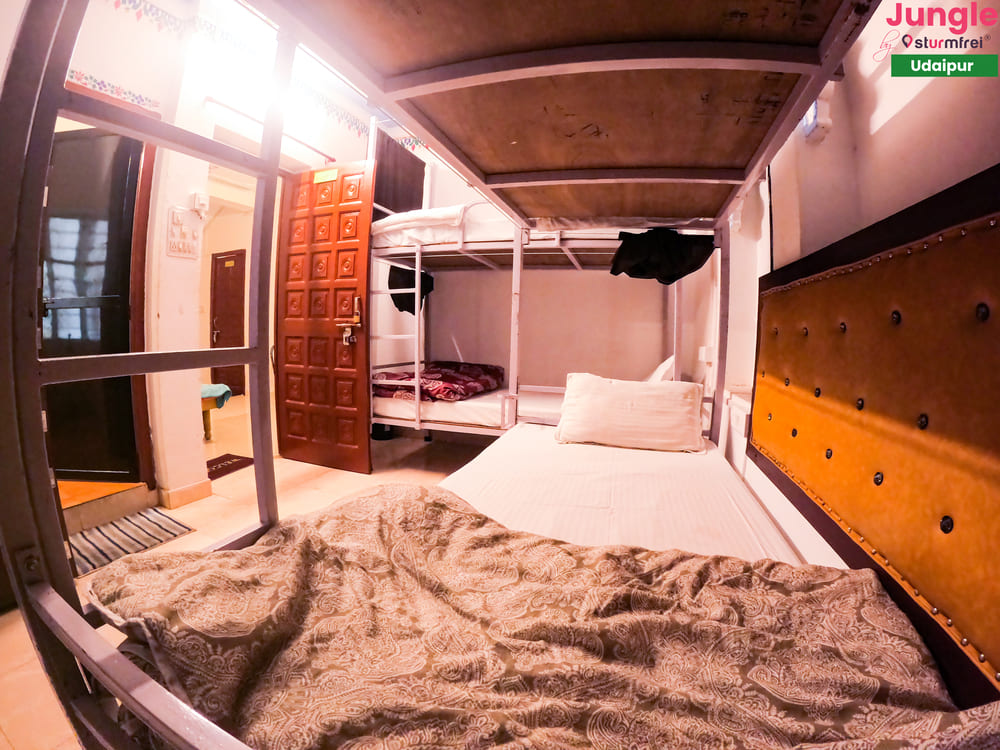 4-Bed Mixed AC Dorm (2)